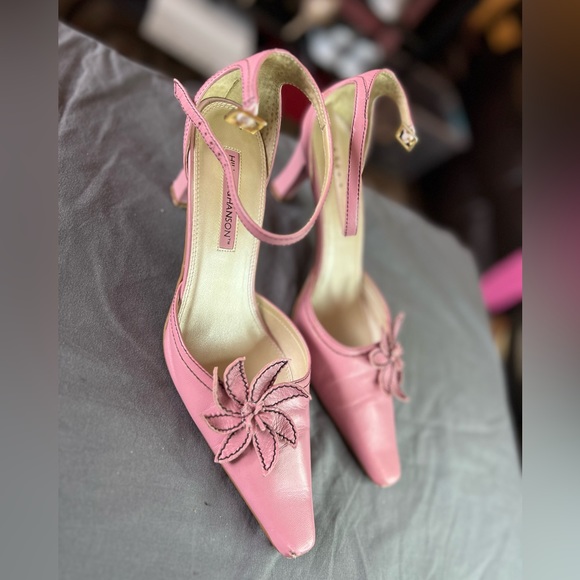 Hillard & Hanson Shoes - Hillard and Hanson Bouquet Pink Leather Size 7